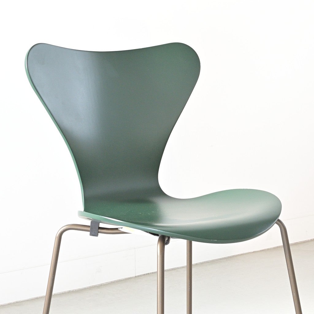FRITZ HANSEN(フリッツハンセン)/SERIES 7(セブンチェア FRITZ HANSEN(フリッツハンセン)/SERIES 7(セブンチェア