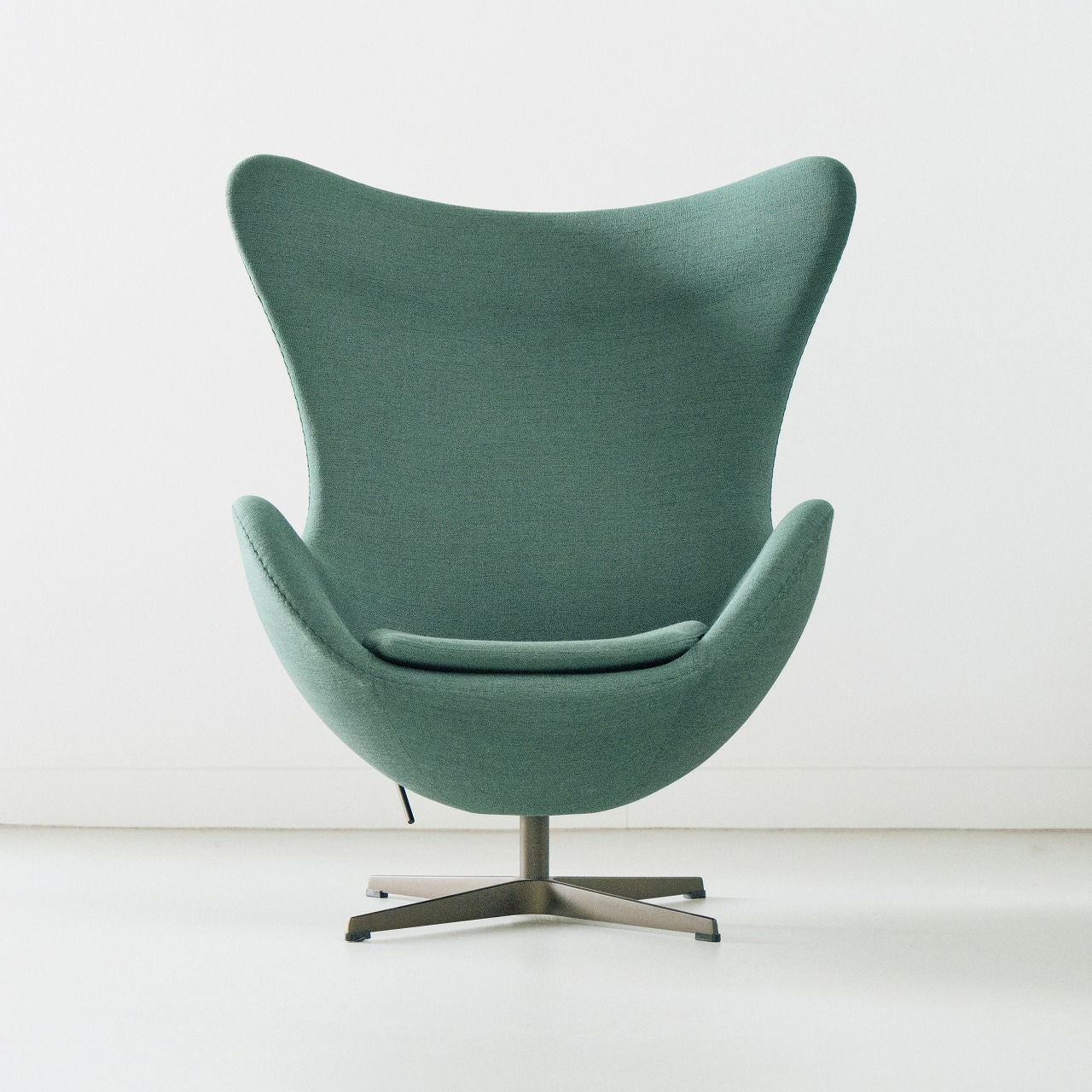 店頭在庫品】FRITZ HANSEN（フリッツハンセン）/EGG CHAIR（エッグ